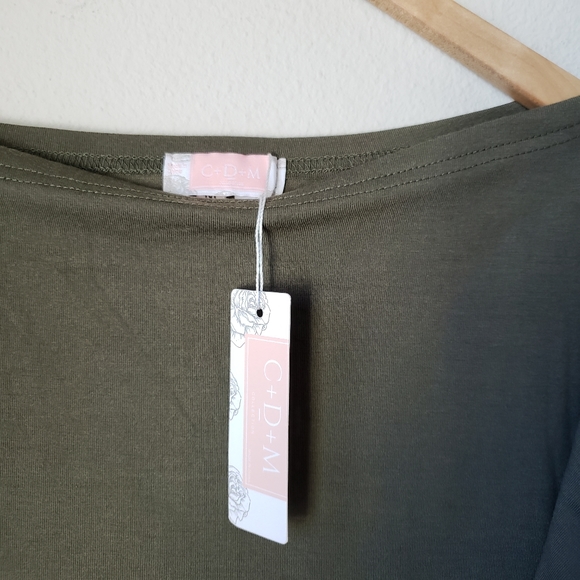 Off-The-Shoulder T-Shirt Dress - Picture 7 of 10